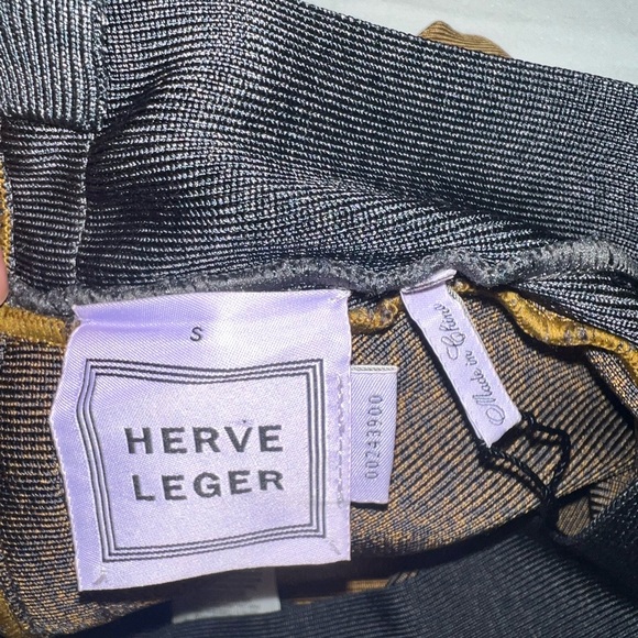 Herve Leger "Riley" Bandage Skirt - Picture 4 of 7